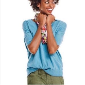 CAbi #5007 Blue Crew‎ Neck Sweater with Relaxed Fit Sz M